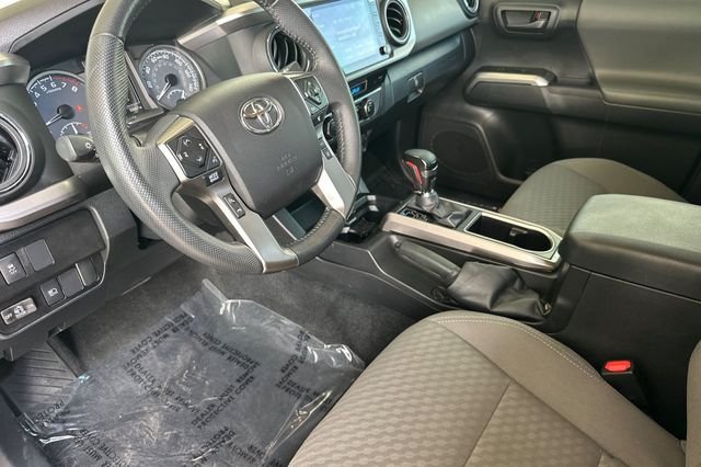 Certified Used 2022 White Toyota SR5 image 10