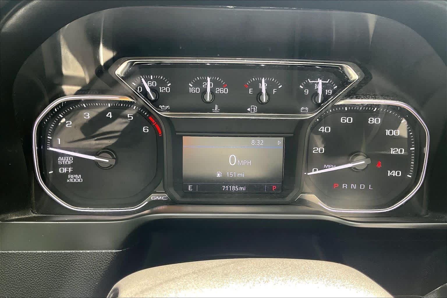 Used 2020 Onyx Black GMC SLT image 25