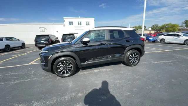 Certified Used 2025 Black Chevrolet ACTIV image 5