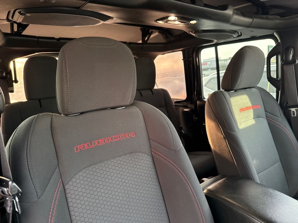 Used 2022 Black Jeep Unlimited Rubicon image 14