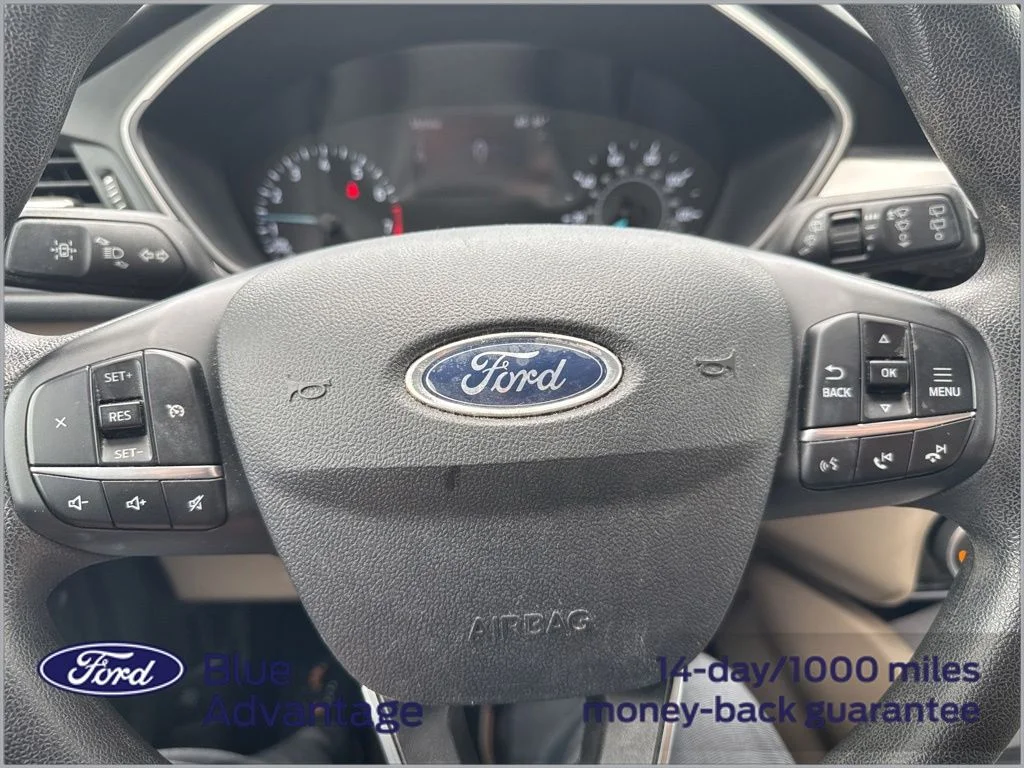 Certified Used 2022 Gray Ford SE image 3