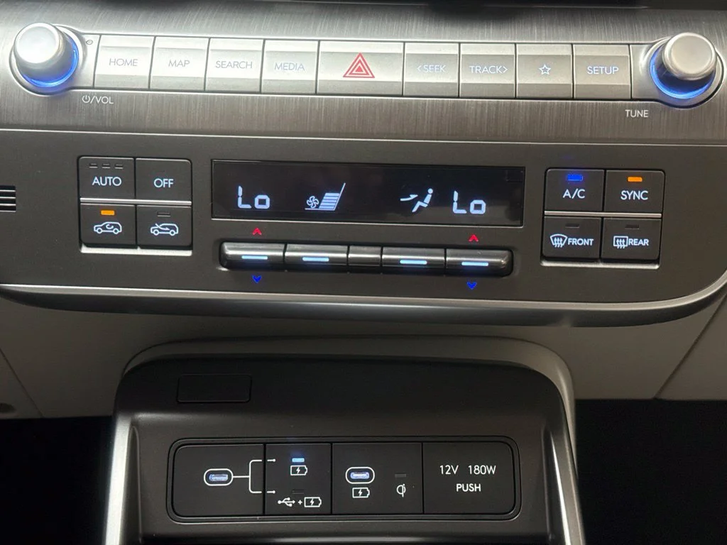 New 2027 Atlas White Hyundai SEL Premium image 16
