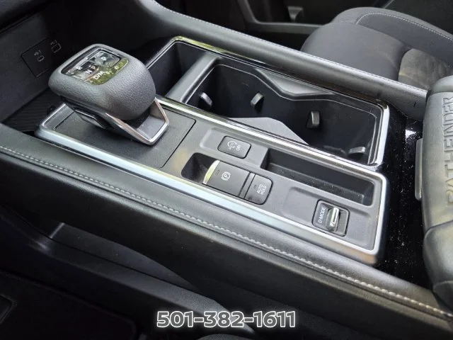 Used 2024 Gray Nissan SV image 27