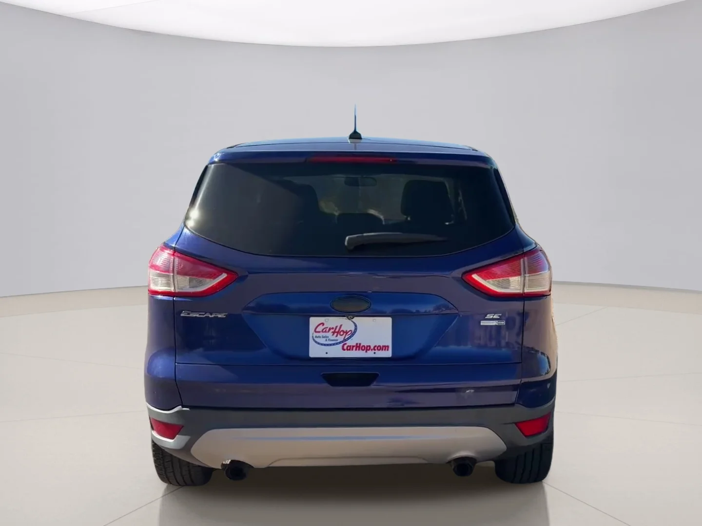 Used 2015 Blue Ford SE image 4