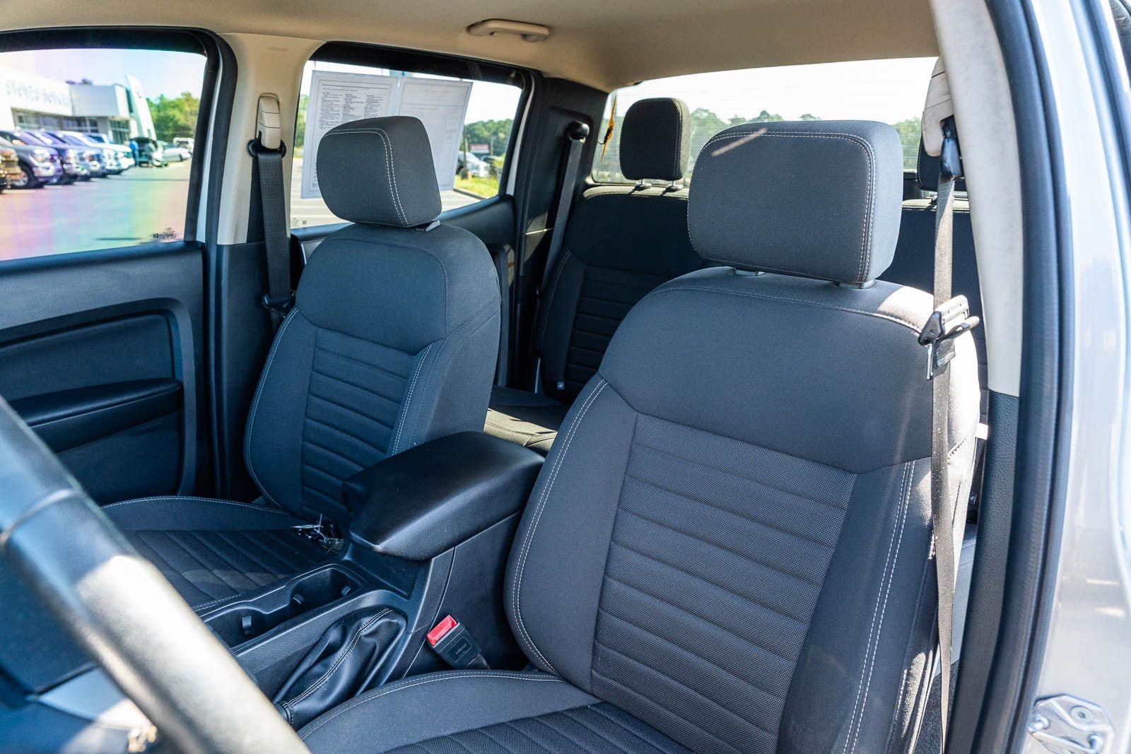Used 2020 Silver Ford XLT image 18