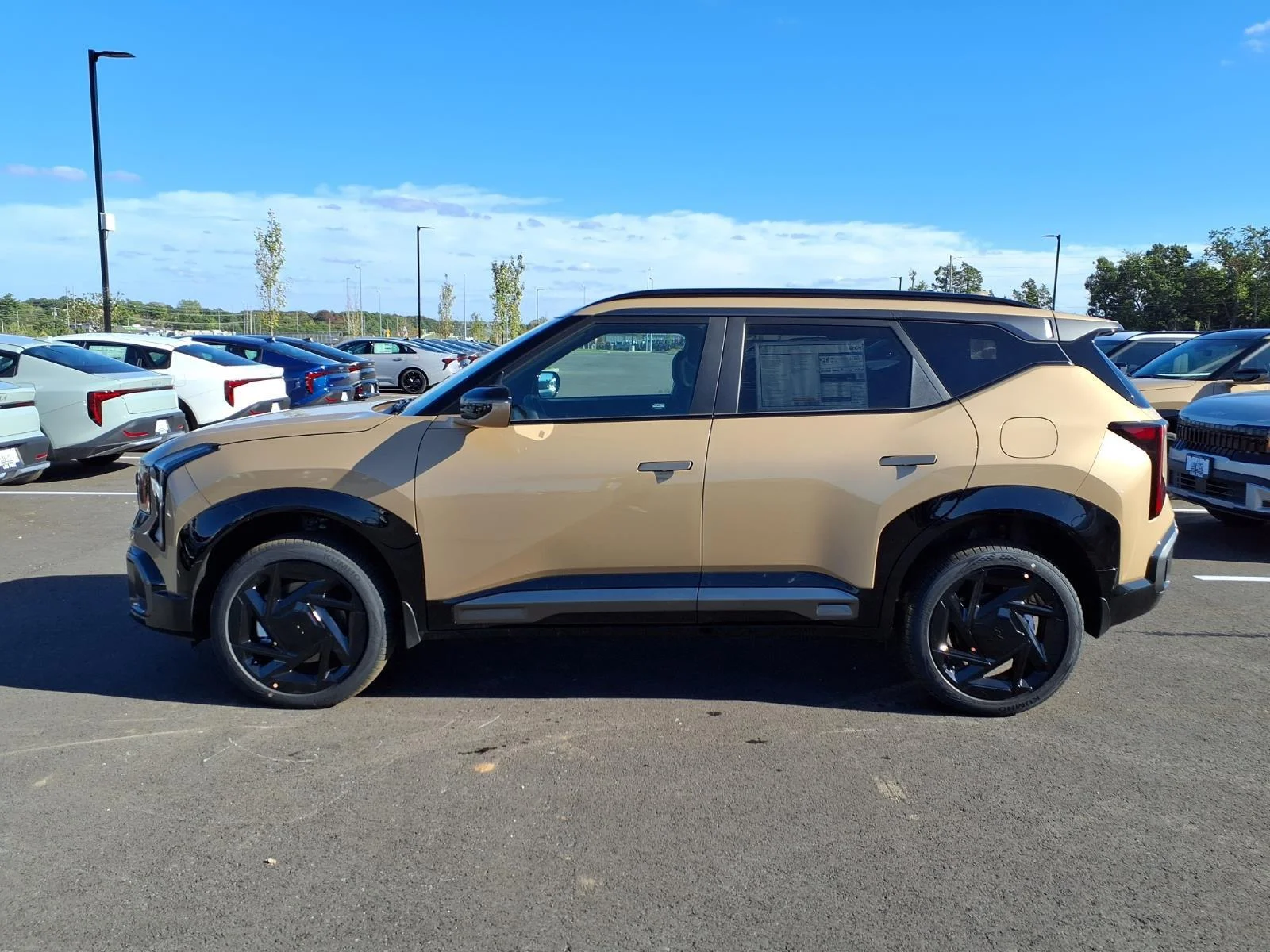 New 2027 Terrain Brown Kia X-Line SX image 16