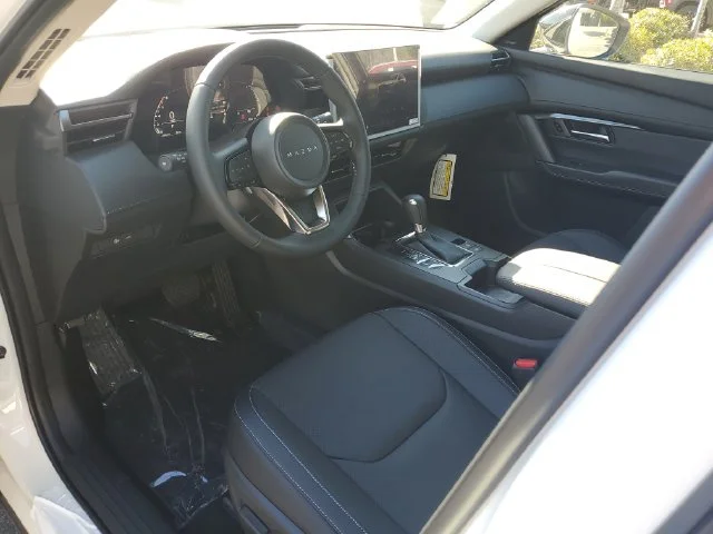 New 2026 Rhodium White Metallic Mazda 2.5 S Premium AWD image 2