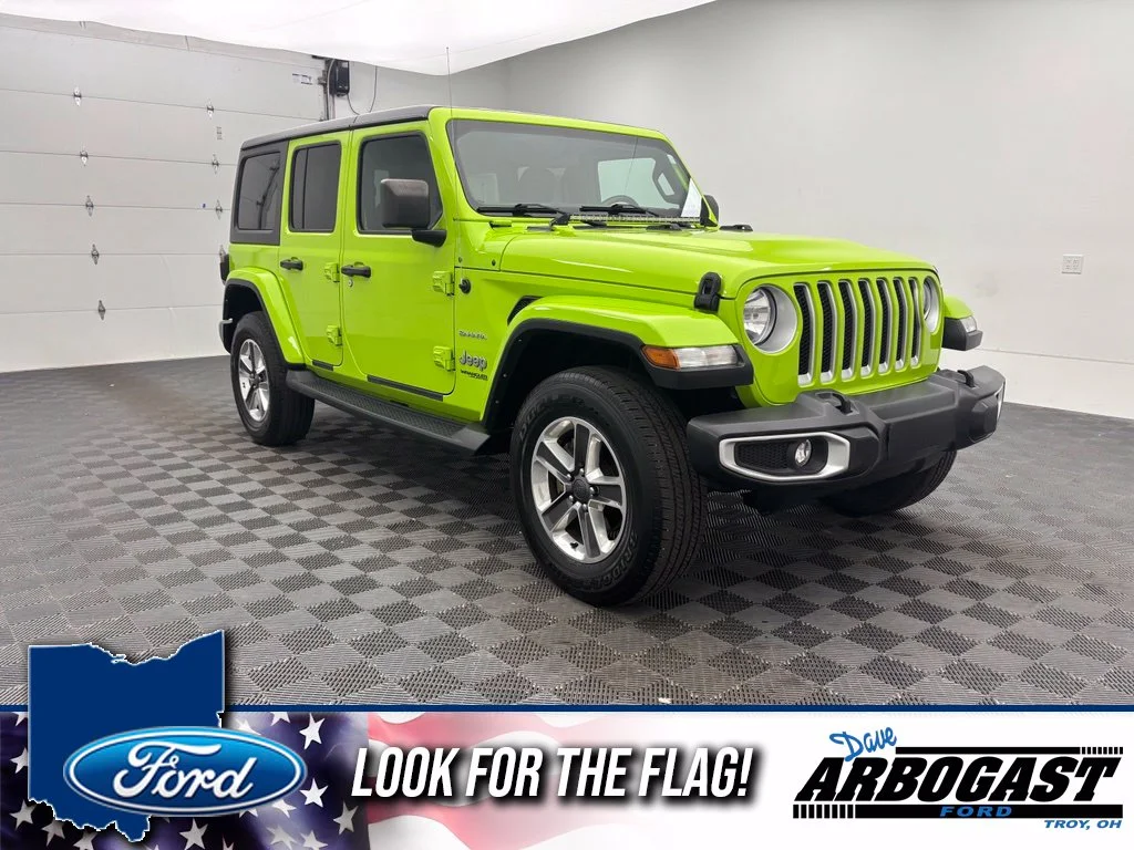 Used 2021 Green Jeep Unlimited Sahara image 1