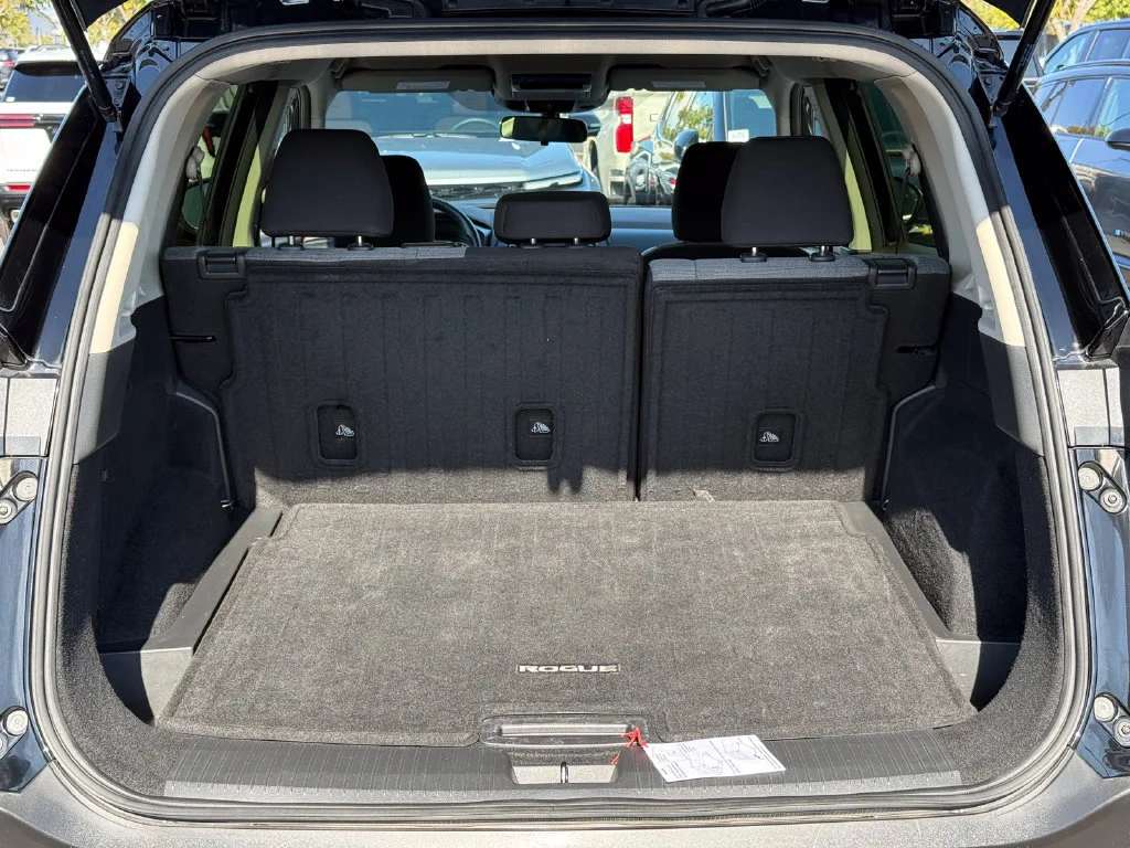 Used 2023 Black Nissan SV image 12