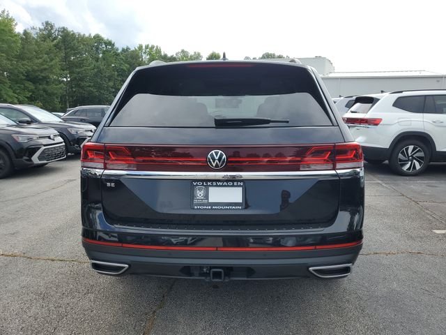 New 2026 Black Volkswagen 2.0T SE w/Technology image 5