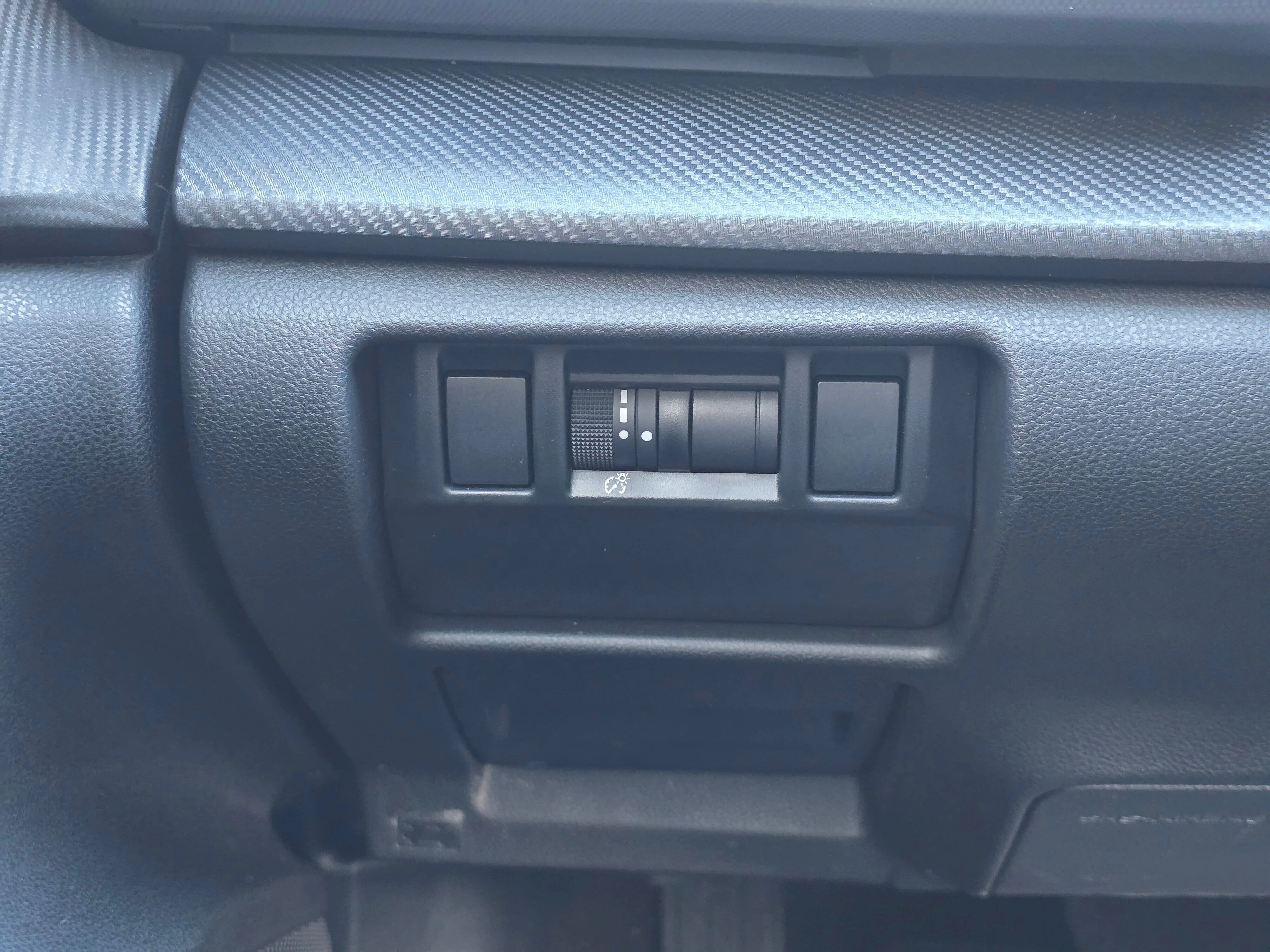 Used 2025 Sapphire Blue Pearl Subaru Wilderness image 18