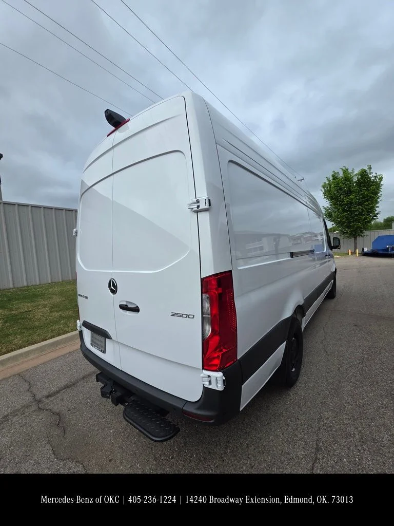 New 2025 White Mercedes-Benz Cargo 170 WB image 2
