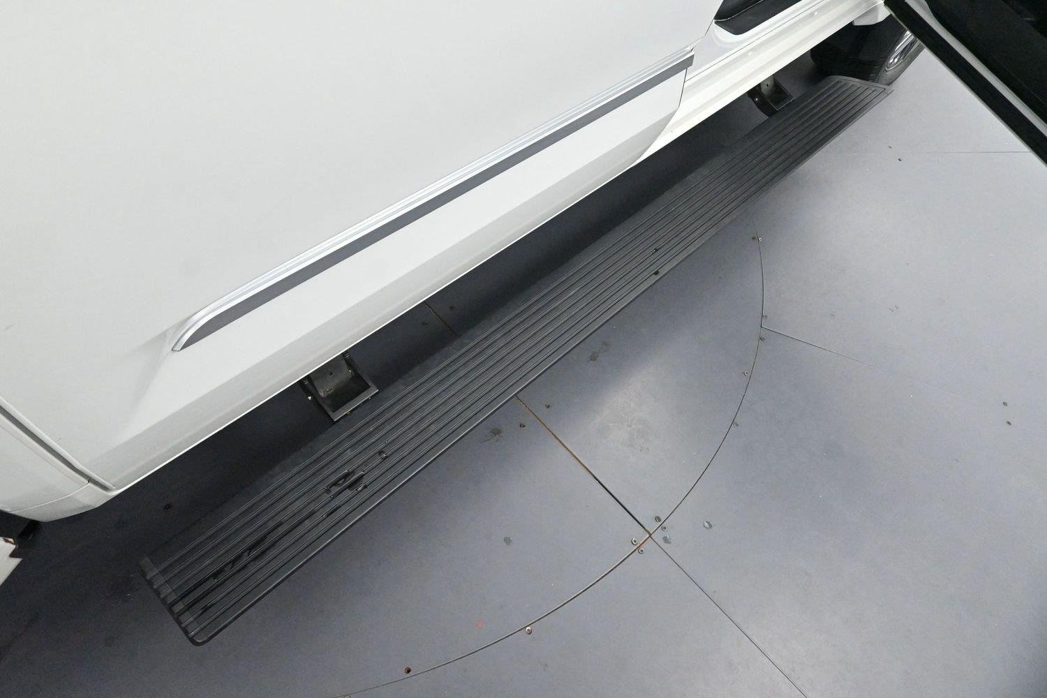 Used 2023 White Toyota Capstone Hybrid image 9