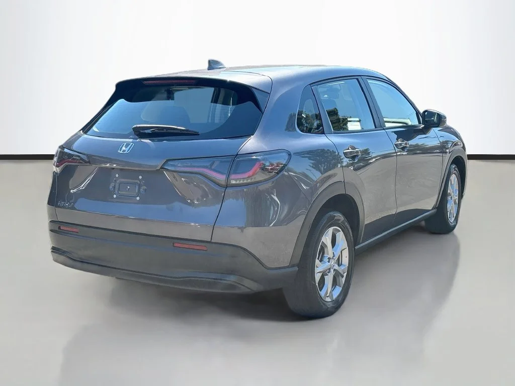 Used 2023 Modern Steel Honda LX image 7