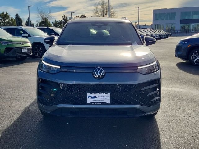 2026 Volkswagen Tiguan SE R-LINE BLACK - Photo 8