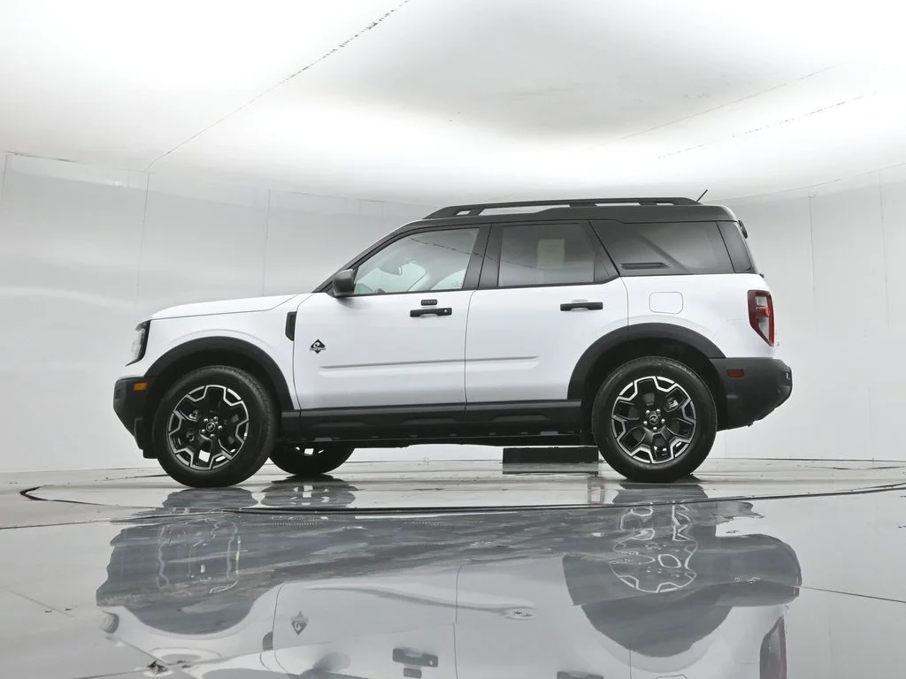 New 2026 Oxford White Ford Outer Banks image 46