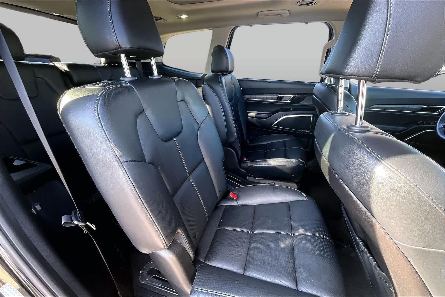 Used 2024 Ebony Black Kia SX image 19