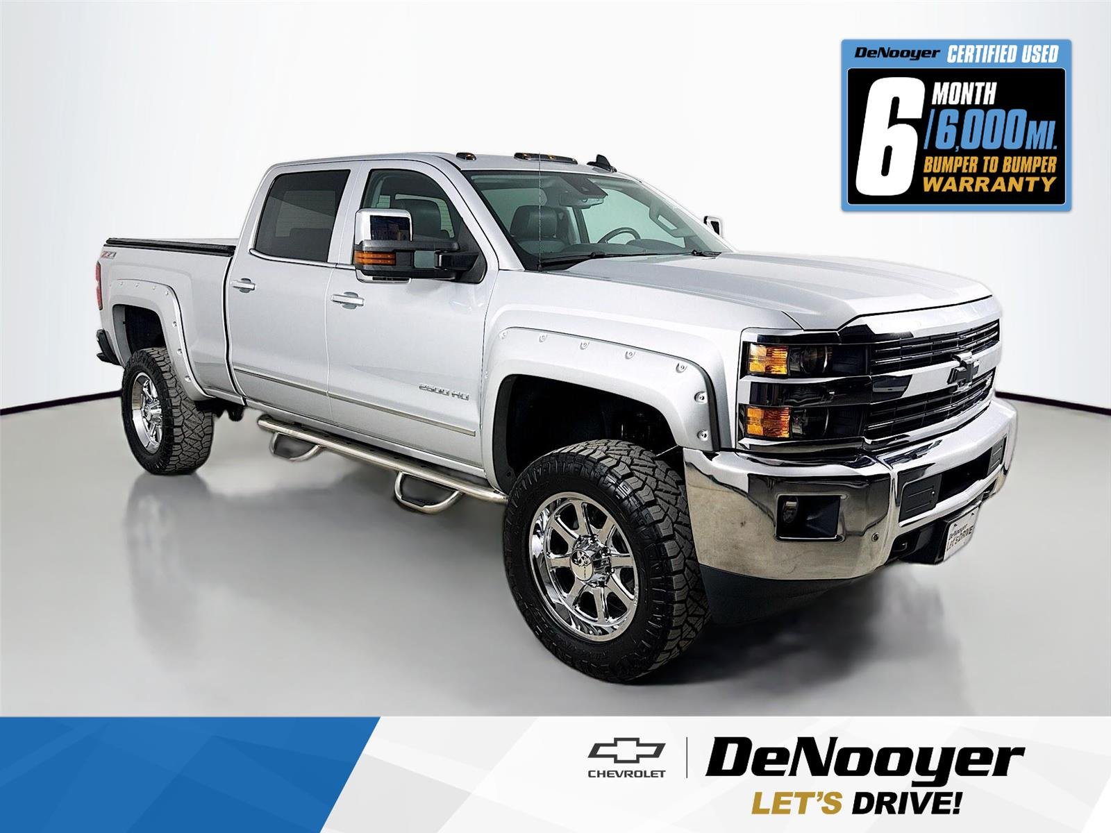 2015 Chevrolet Silverado HD LTZ 4WD Crew Cab Standard Box's photo