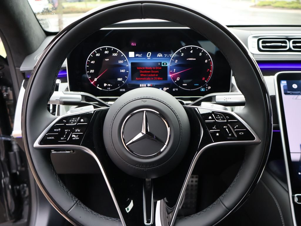 New 2026 Graphite Grey Metallic Mercedes-Benz S 580 image 31