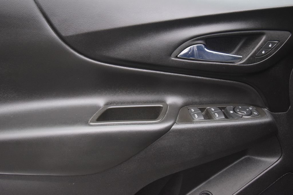 Used 2024 Mosaic Black Metallic Chevrolet LT image 26