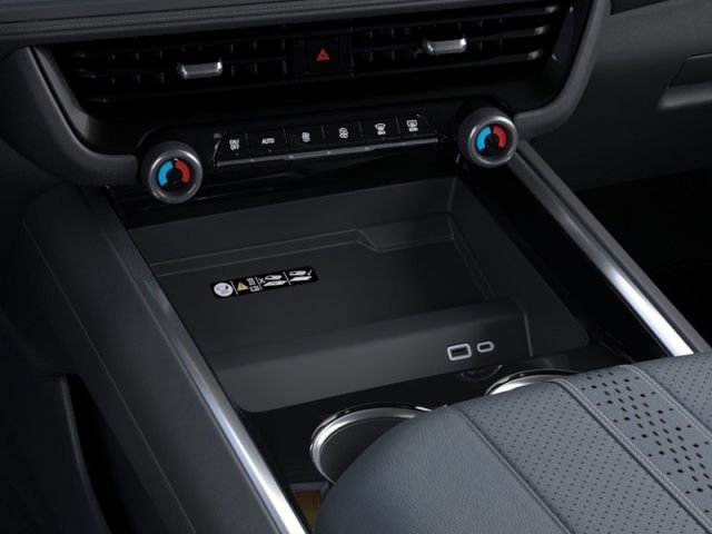 2025 Chevrolet Suburban High Country - Photo 24