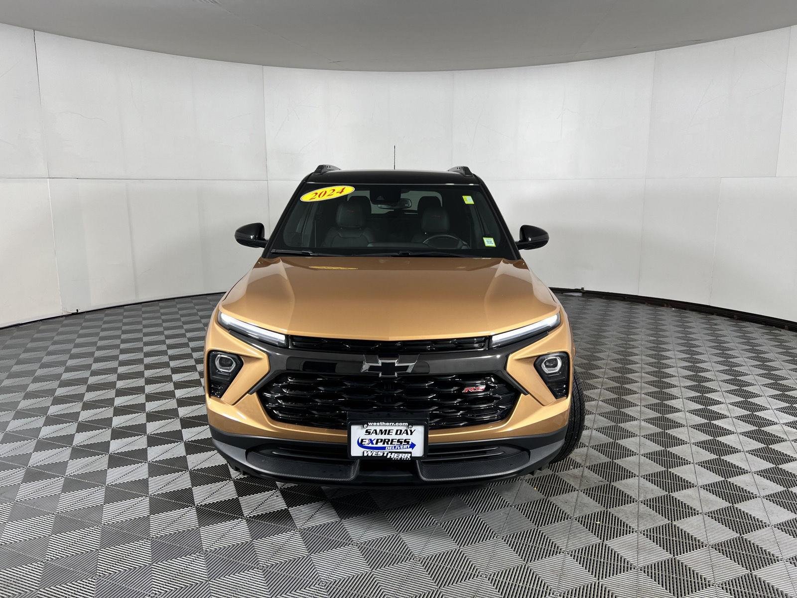 Used 2024 Copper Harbor Metallic Chevrolet RS image 21
