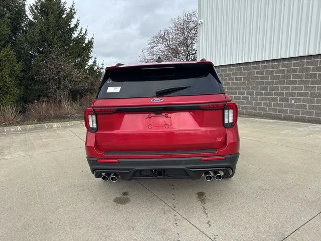 New 2026 Rapid Red Metallic Tinted Clearcoat Ford ST image 6