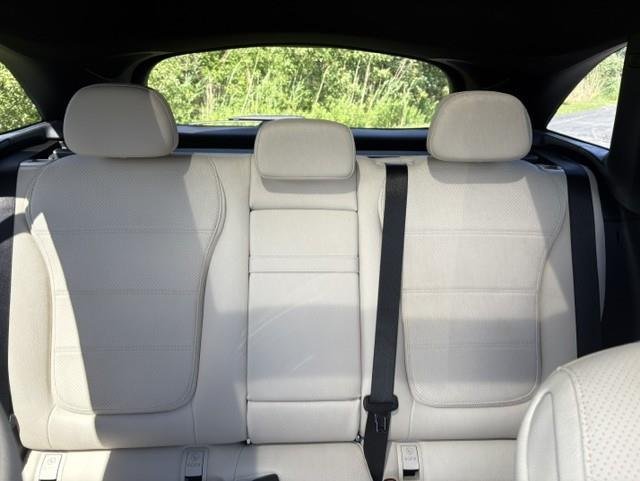 Used 2025 Black Mercedes-Benz GLC 300 image 12