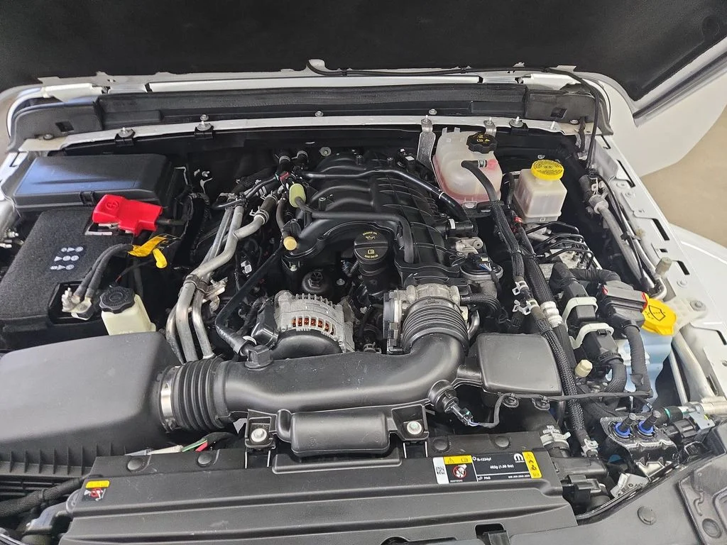 Used 2023 White Jeep Willys image 17