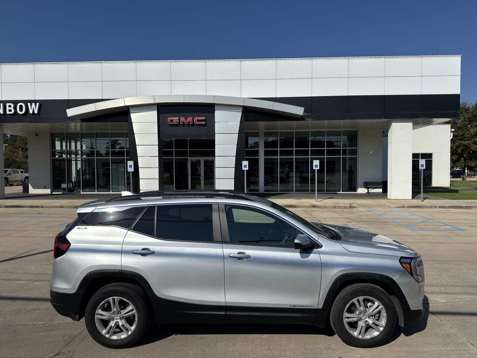 2022 GMC Terrain SLE