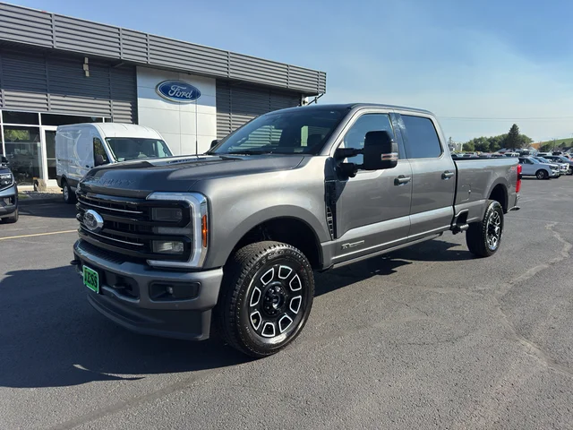 2025 Ford F-350 Platinum