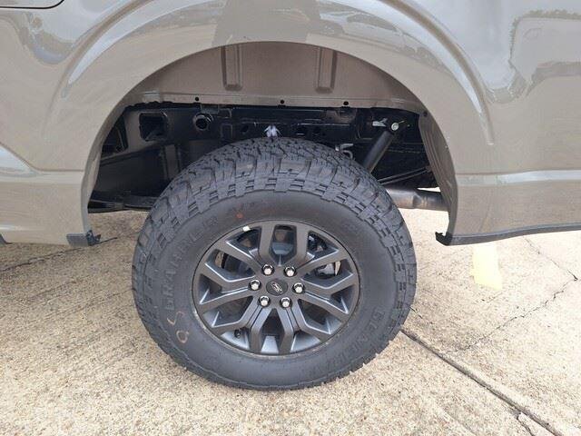New 2026 Marsh Gray Ford Tremor® image 28