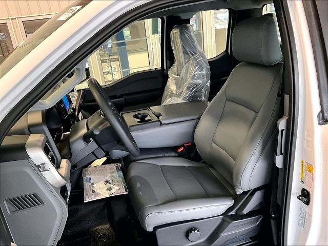 New 2026 Oxford White Ford XL image 29