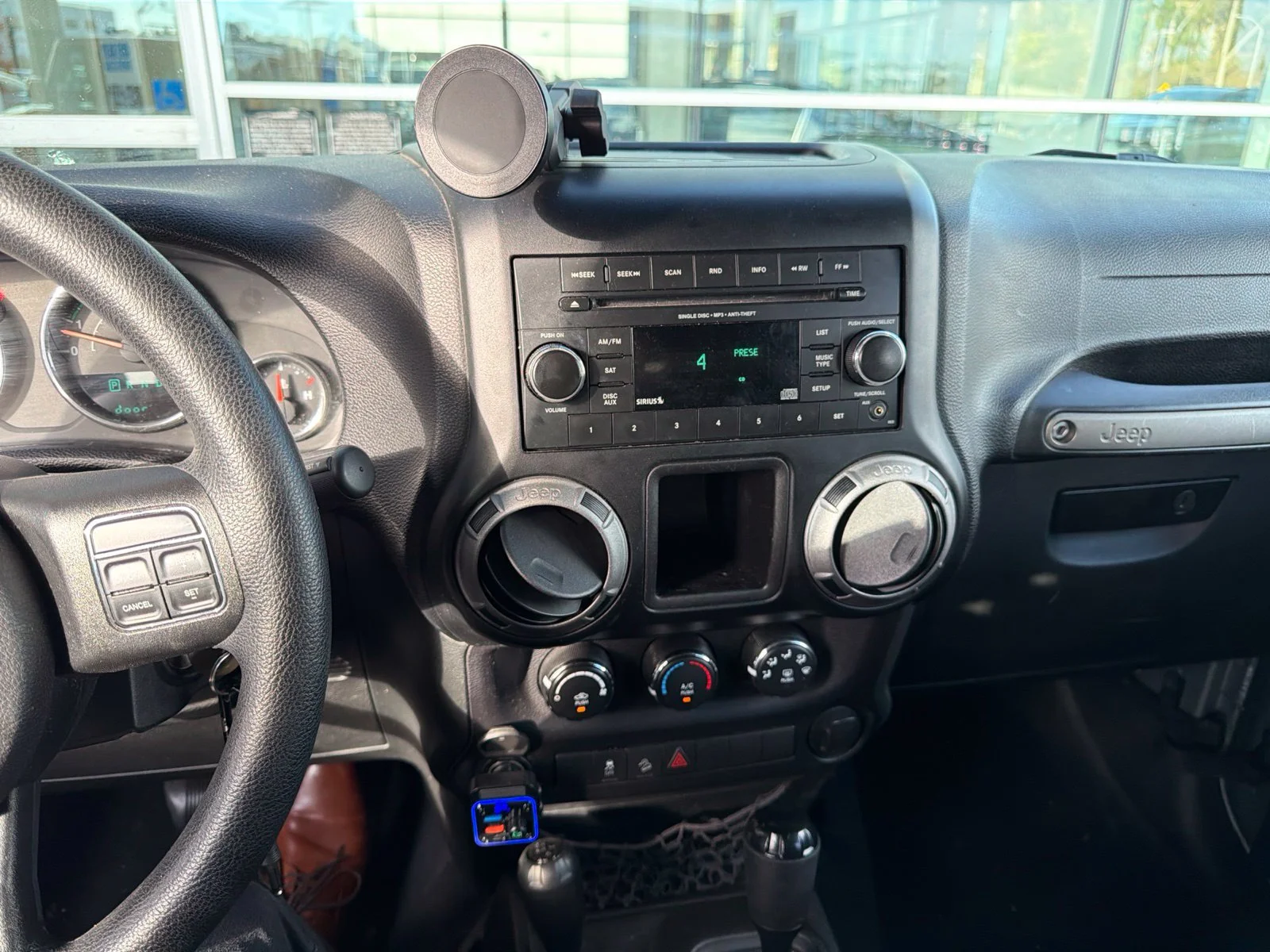Used 2015 Silver Jeep Unlimited Sport image 12