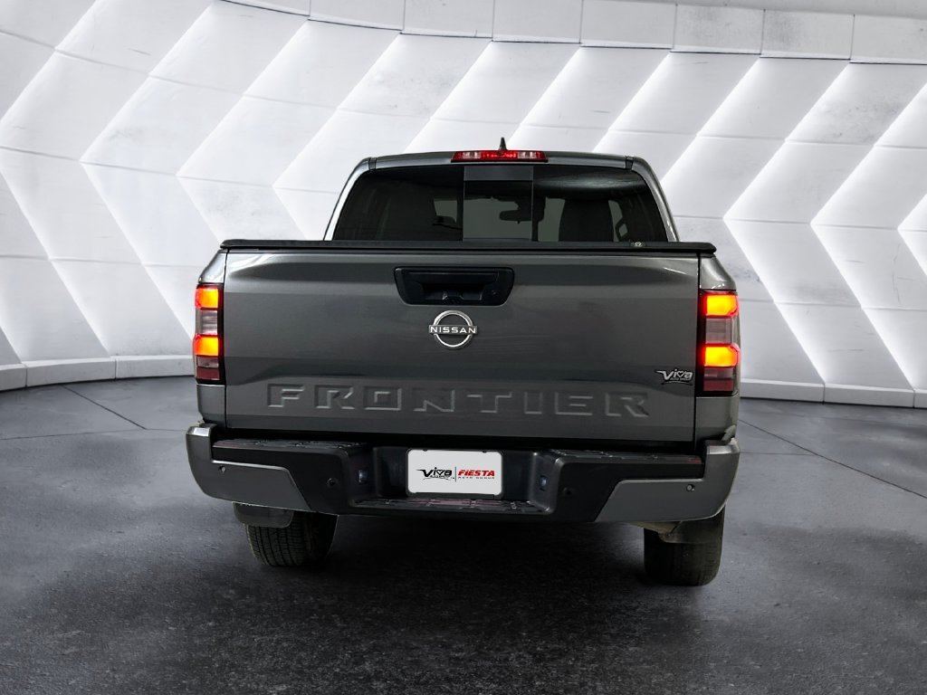 Used 2025 Gray Nissan SV image 5