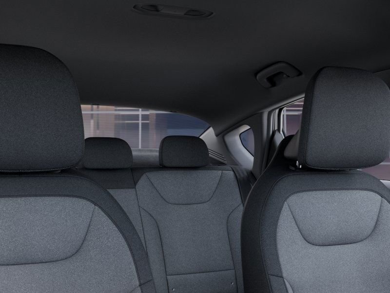 Used 2025 White Kia LXS image 28