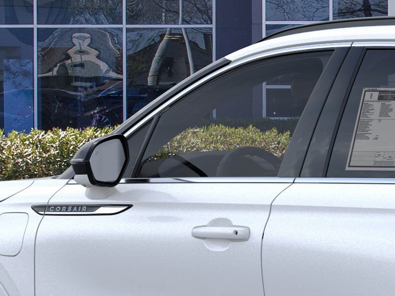 New 2025 Pristine White Lincoln Grand Touring image 48