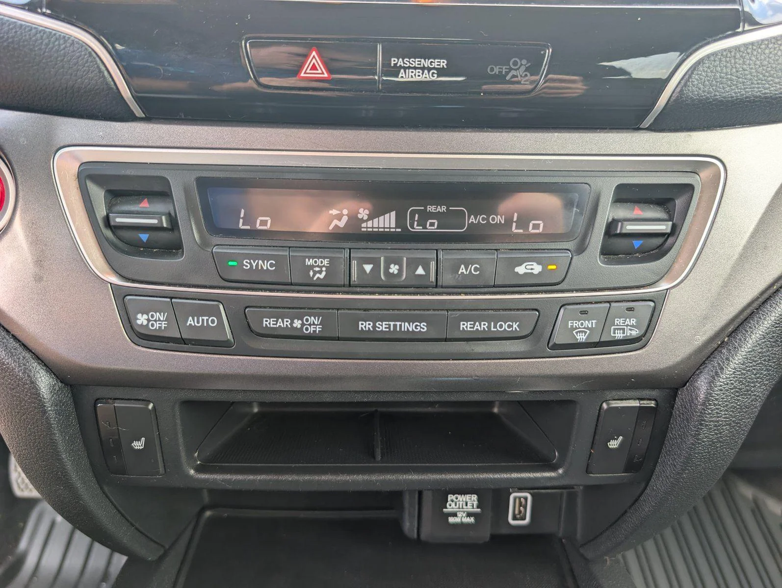 Used 2020 Modern Steel Metallic Honda EX-L image 17