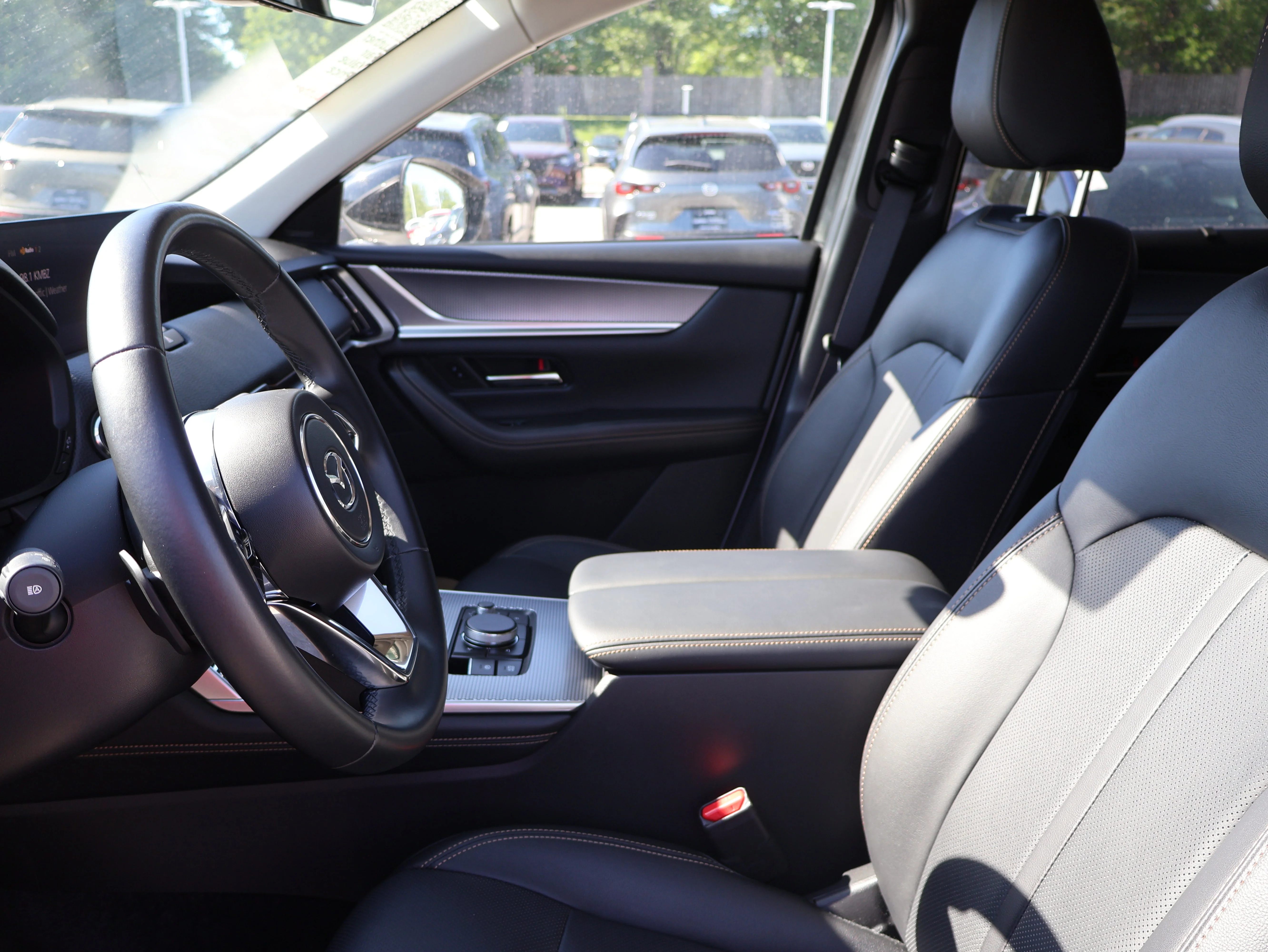 2025 Mazda CX-70 Premium Package - Photo 21