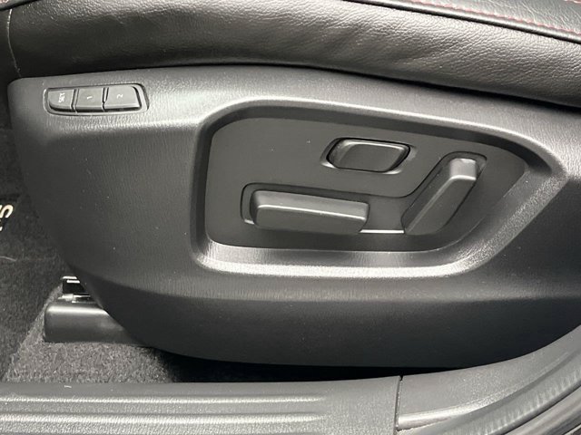 Certified Used 2025 Jet Black Mica Mazda 2.5 S Carbon Edition image 11