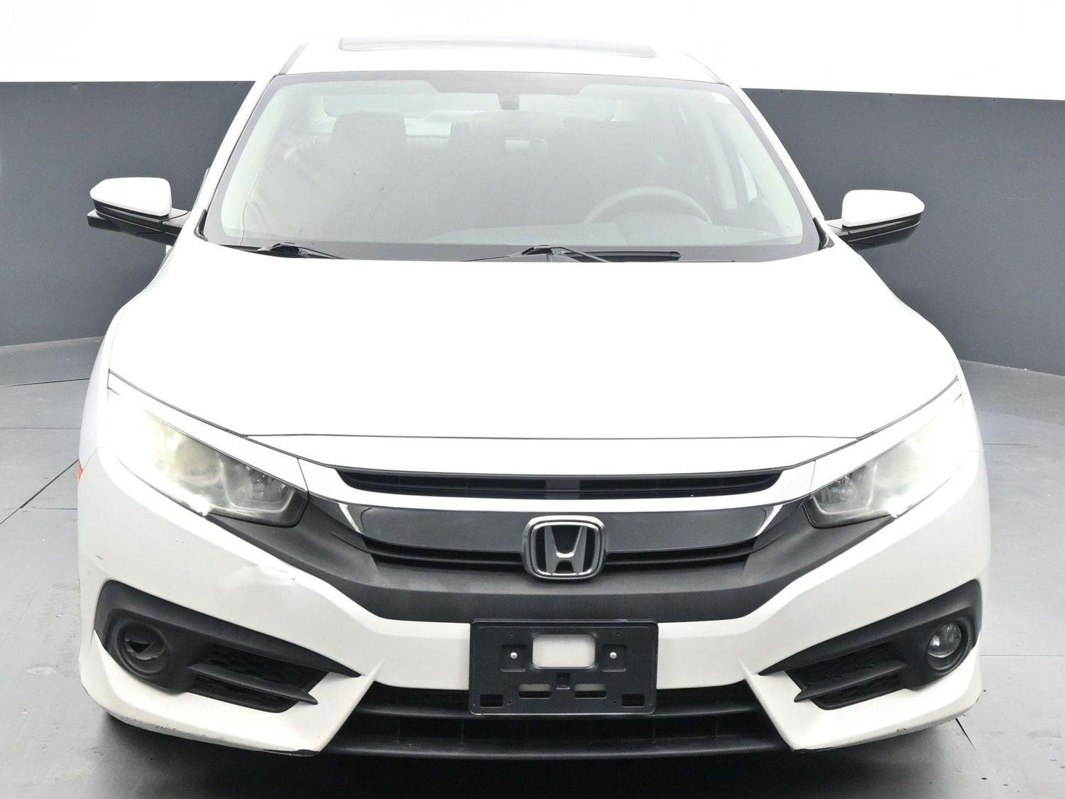 Used 2016 White Orchid Pearl Honda EX-T image 2