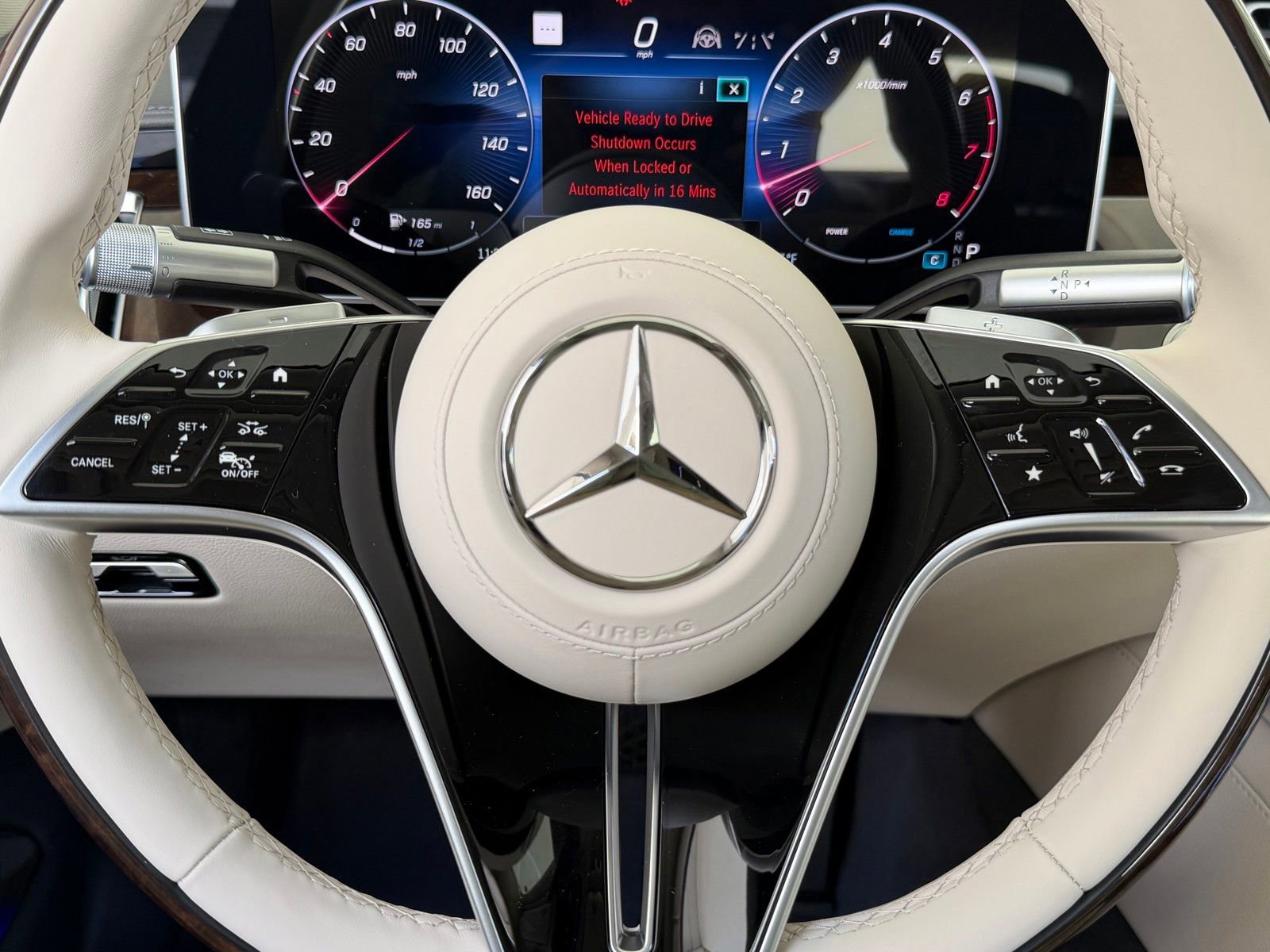 New 2026 Graphite Grey Metallic Mercedes-Benz S 500 image 35