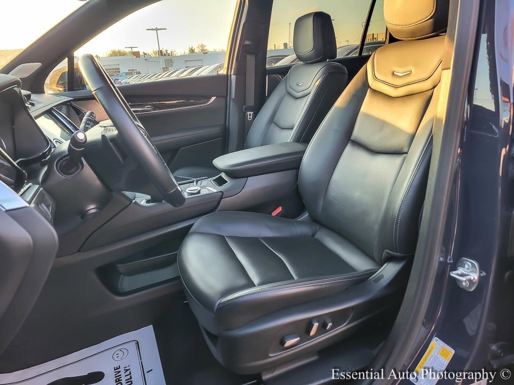 2025 CADILLAC XT6 - Image 8
