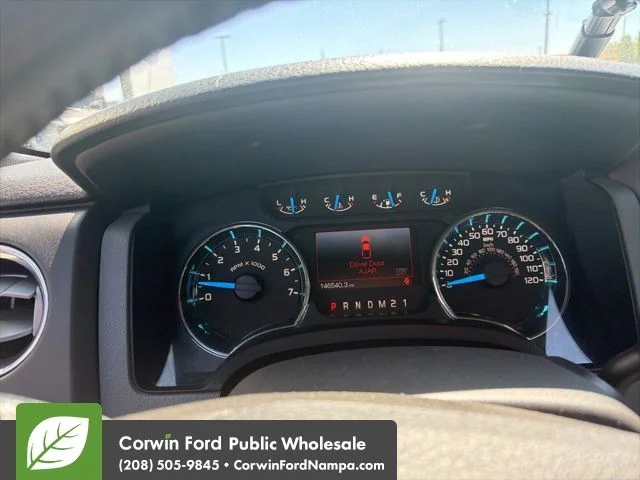 Used 2014 Silver Ford XLT image 15