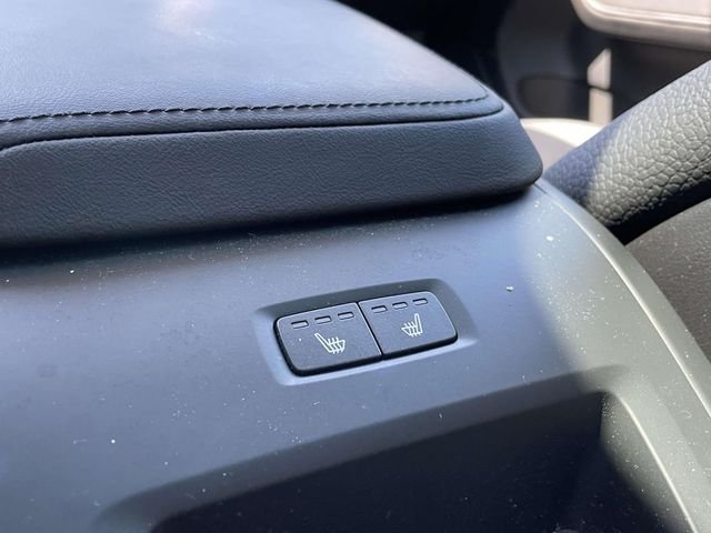 Certified Used 2023 Black Volvo B5 Plus Dark Theme image 22