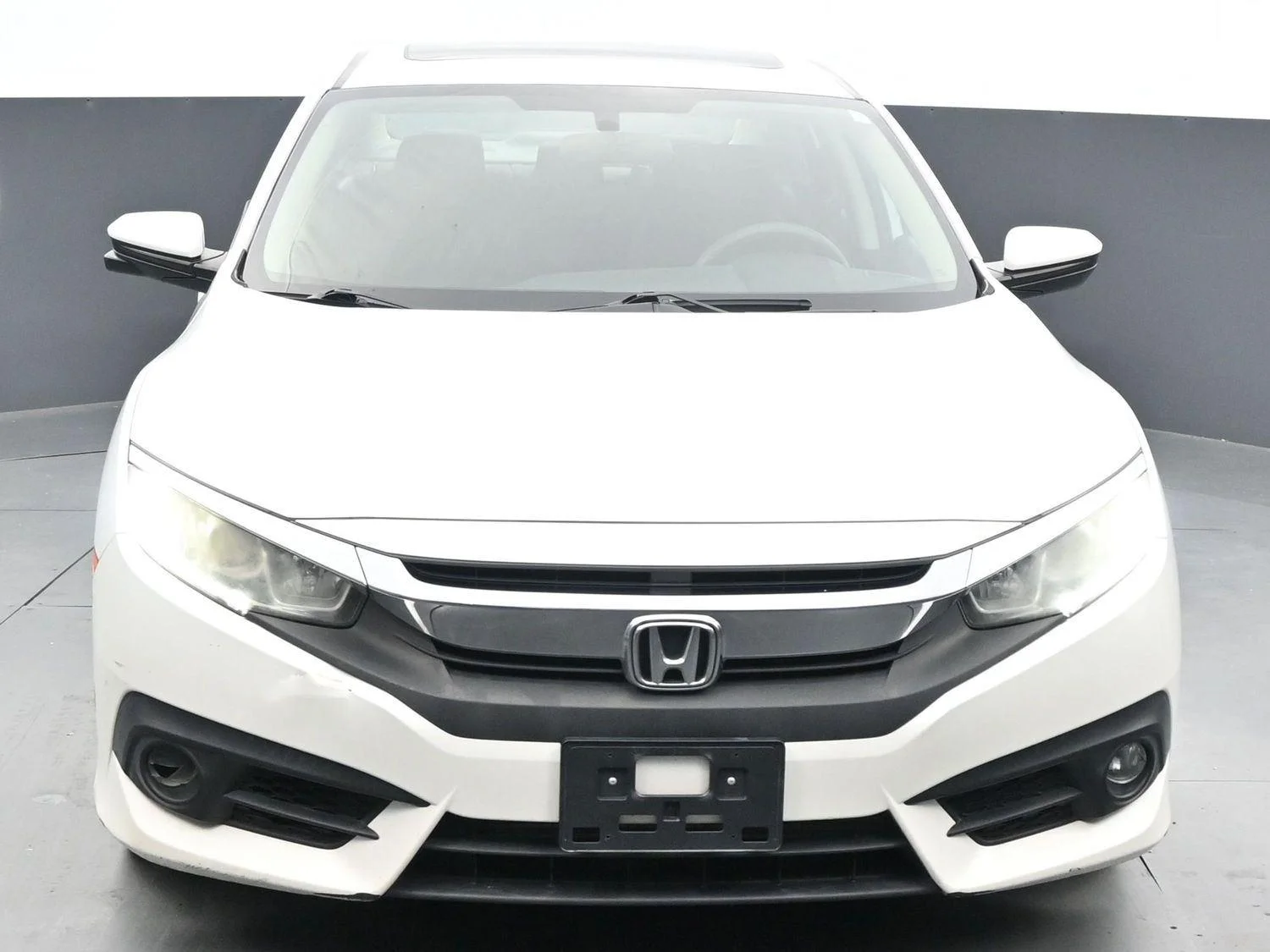 Used 2016 White Orchid Pearl Honda EX-T image 2