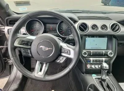Used 2018 Magnetic Ford GT Premium image 5