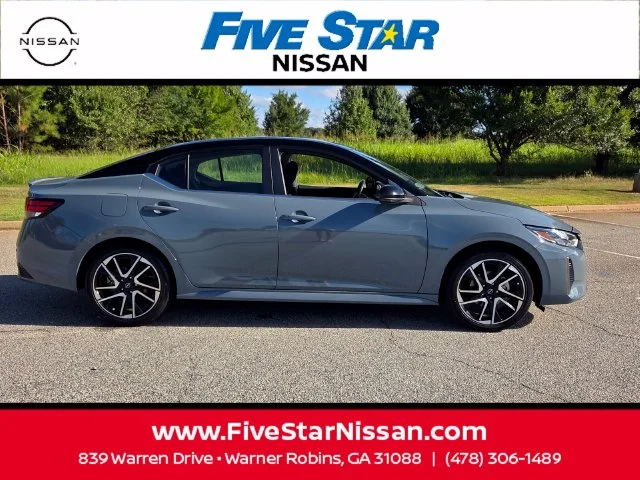 Used 2024 Gray Nissan SR image 15