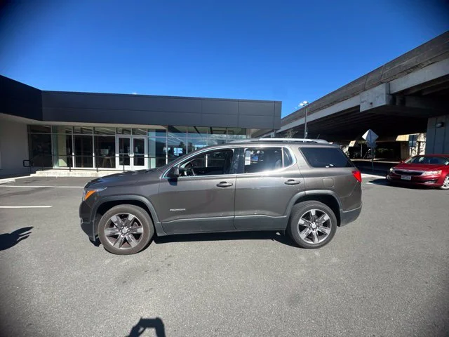 Used 2019 Gray GMC SLT-2 image 2