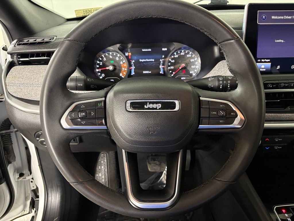 Used 2024 White Jeep Latitude image 19